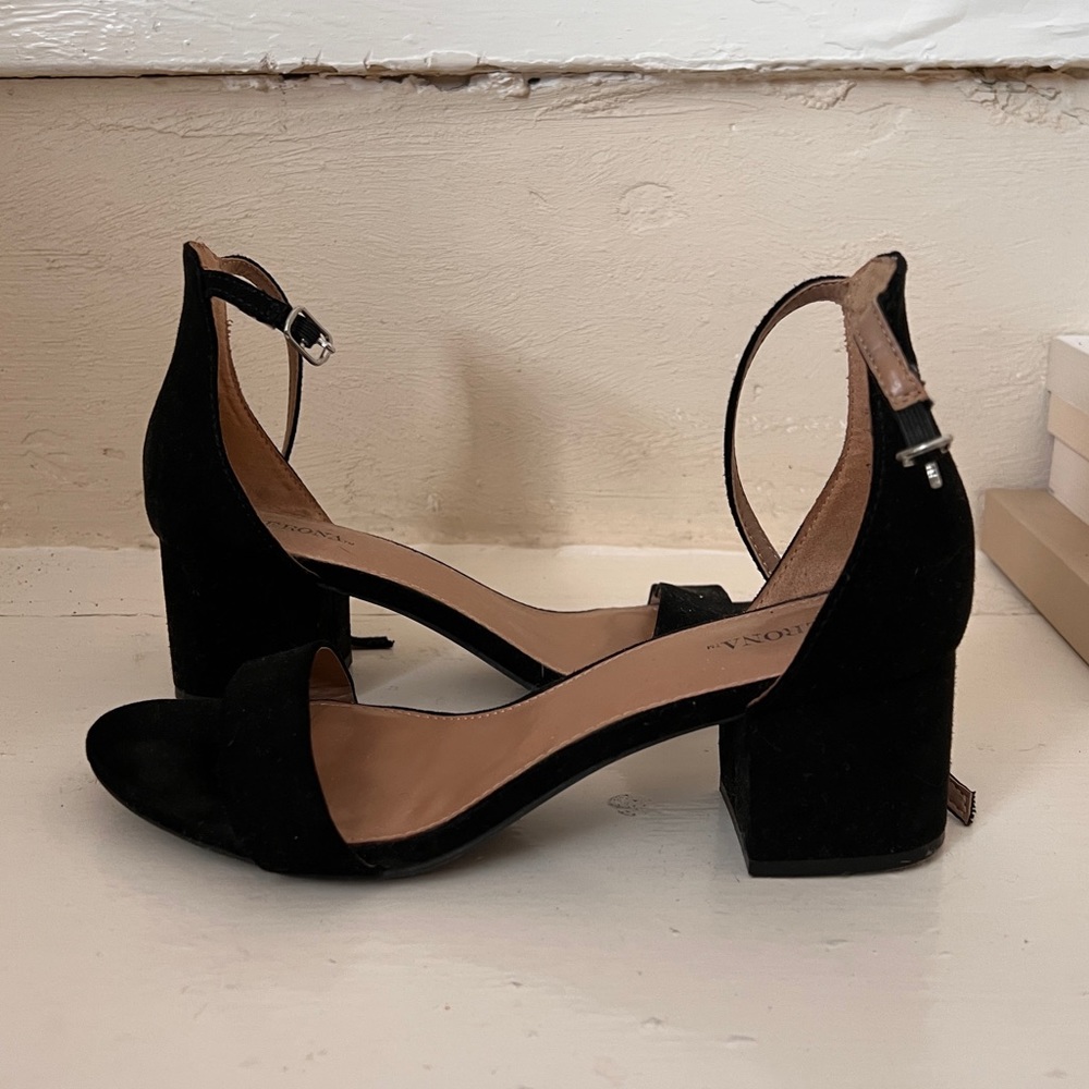 simple black suede low block heeled shoes